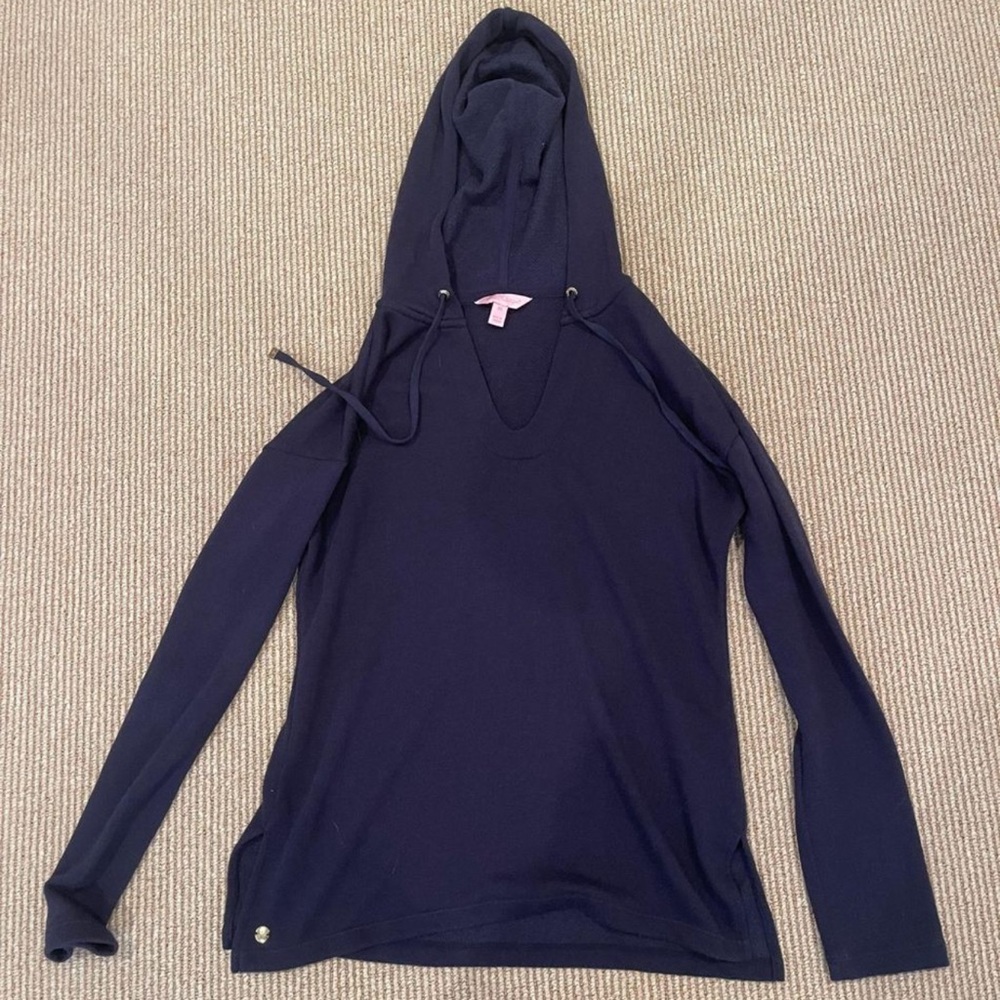 Lilly Pulitzer Pull-over